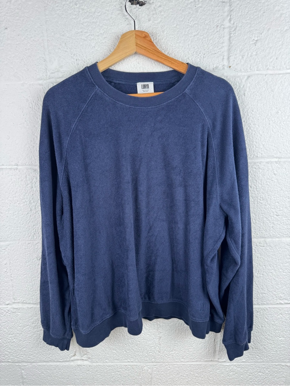 Lunya Cozy Fleece Crew Neck Sweatshirt Navy Blue L/XL